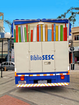 Biblio SESC, Volante Library, Capital, S&atilde;o Paulo, Brazil.