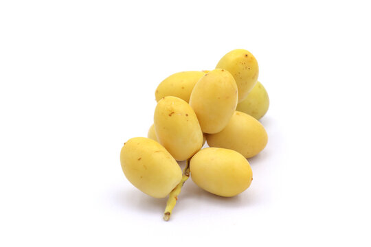 Fresh dates are commonly eaten raw or fresh while the fruit is still yellow.