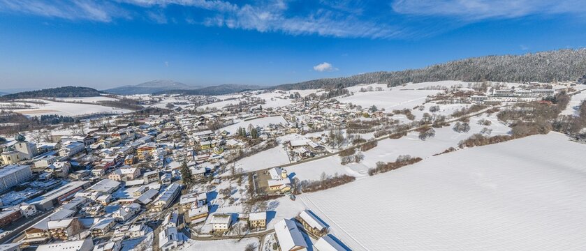 Winter im Lamer Winkel rund um die Marktgemeinde Lam 