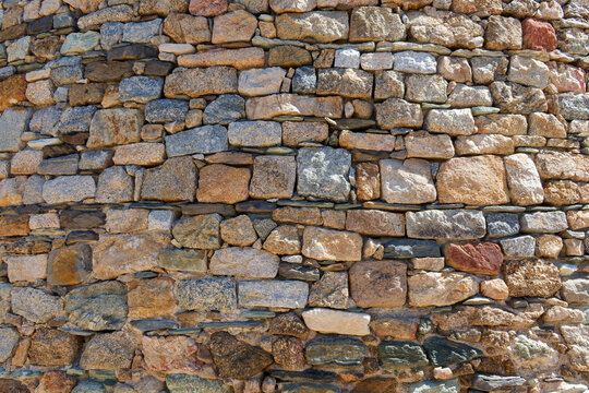 Pierres de la tour Lazari en Haute-Corse - France