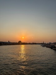Fototapeta premium sunset over the sea