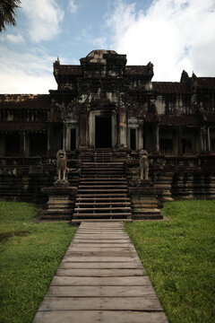 angkor wat temple cambodia