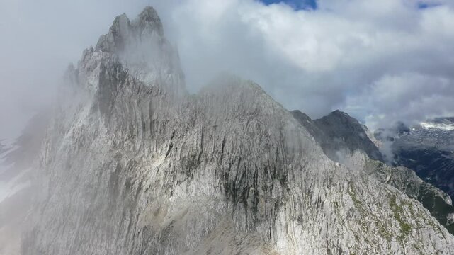 Drone shot, flying over mountains, Alpine panorama, aerial view, Wettersteingrad with Partenkirchner Dreitorspitze, Wetterstein Mountains, Garmisch-Partenkirchen, Bavaria, Germany