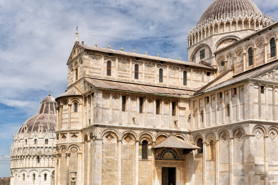 Exterior view of the Pisa Cathedral in the Square of Miracles
