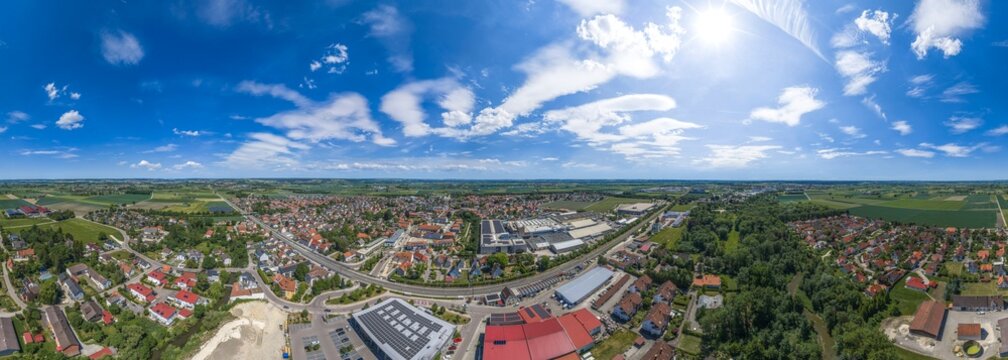 Das Schmuttertal rund um Asbach-B&auml;umenheim s&uuml;dlich von Donauw&ouml;rth aus der Vogelperspektive