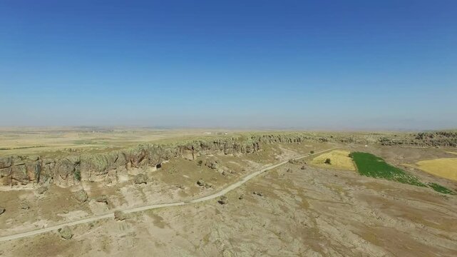 scanic field and road