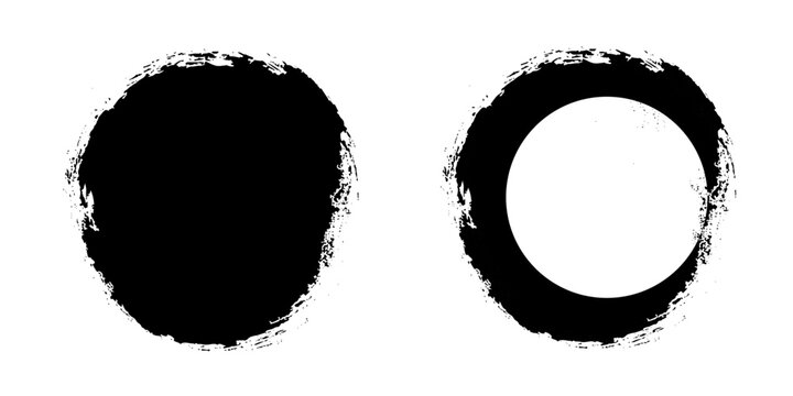 Set of circle lines hand drawn on a white background. Doodle circles for design elements, messages, note labels