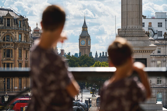 Children overlooking Elizabeth Tower from Trafalgar Square