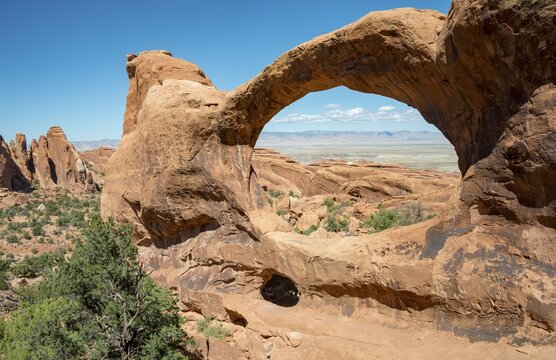 Arch Double O Arch, Devils Garden, Arches National Park, Moab, Utah, USA
