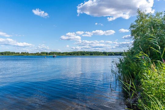 Die M&uuml;ritz bei Sietow im Sommer