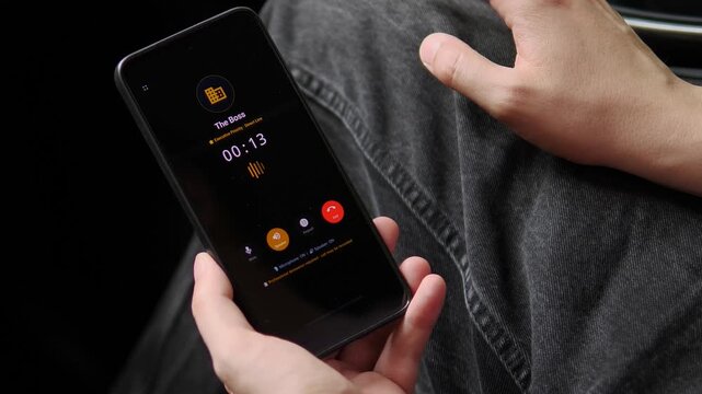 Person answers a priority call from a company executive on a smartphone, highlighting urgent business communication, leadership decisions and always-connected corporate work.