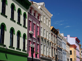 Colorful Historic Building Facades on Cincinnati Street © Izanbar photos