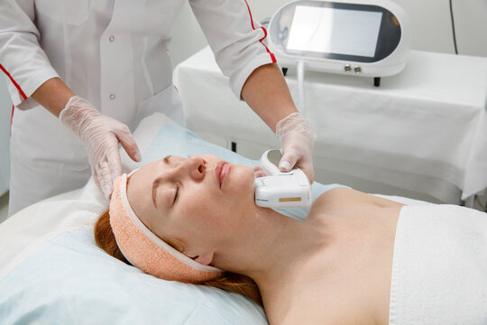 Ultrasound Facial Lifting and Chin Contouring Treatment for Woman