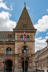 Tiled entrance tower of the Great Market Hall at Fovam Square at Fovam Square in central Budapest, Hungary © Guillaume Angleraud
