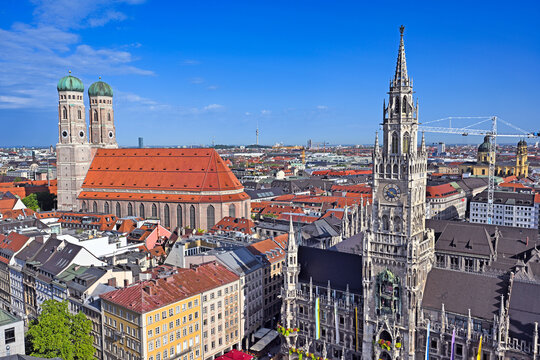 Panoramic view of Neues Rathaus and Frauenkirche cathedral in Munich old town, Bavaria, Germany