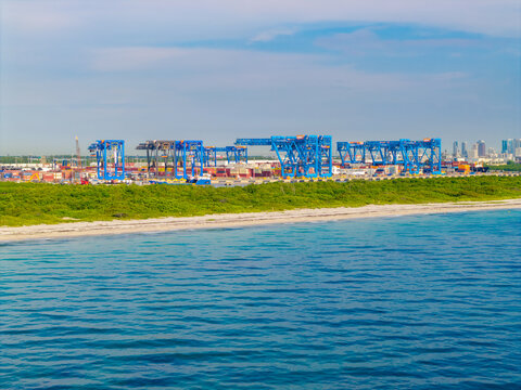 Aerial photo Port Everglades Florida cargo container cranes