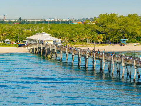 Aerial photo Dania Beach fishing pier located at 100 N Beach Rd, Dania Beach