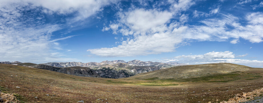 Scenic High Mountain Landscape at Beartooth Pass Under Clear Blue Skies, Montana, USA