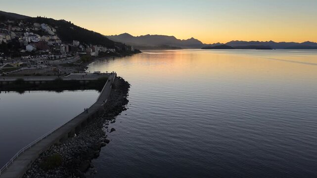 Vuelo Rasante Lago Nahuel Huapi