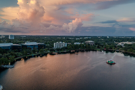 lake eola, orlando, florida