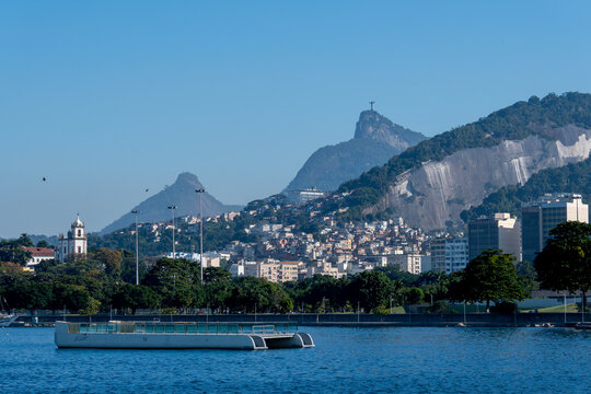 A panoramic view of Gl&oacute;ria reveals the sea, the marina, the Aterro, and the contours of the hills, creating one of the most classic and elegant settings in Rio de Janeiro, Brazil.
