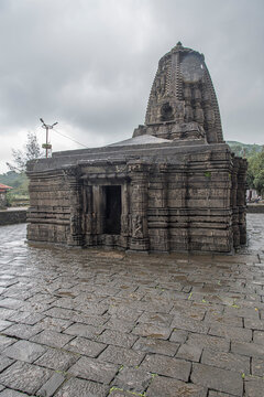 Amruteshwar temple, intricately carved Shiva temple, 1200 years old and was built by the rulers of Shilahara dynasty in the 9th century CE. Ratanwadi, Bhandardara, Maharashtra, India