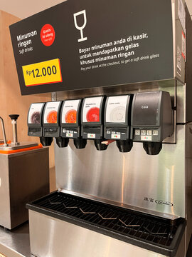 coffee machine and coffee maker