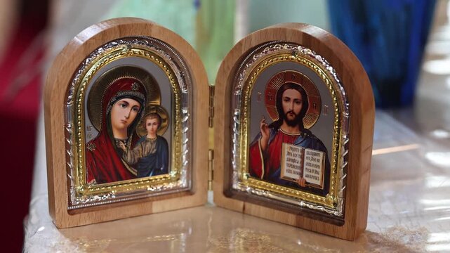 Romanian Orthodox Churches &ndash; Faith, Heritage and Sacred Architecture