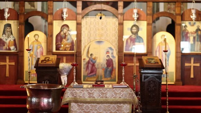 Romanian Orthodox Churches &ndash; Faith, Heritage and Sacred Architecture