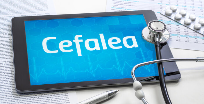 A tablet with the word headache in spanish on the display