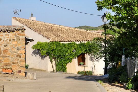 Beautiful house in the countryside in Urda village in Spain