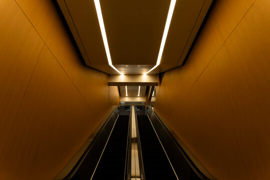 escalator