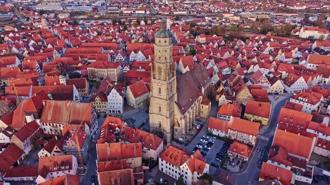 Aerial view of the historic old town of N&ouml;rdlingen with the church of St. Georg and the 90-meter high church tower, called Daniel, Donau-Ries district, N&ouml;rdlinger Ries, Bavaria, Germany
