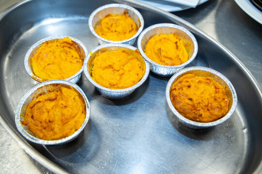 recipes with pumpkin ingredients, tortelloni and cake, preparation of a typical dish