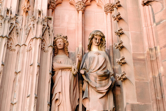 Details of the statues at Strasbourg Cathedral
