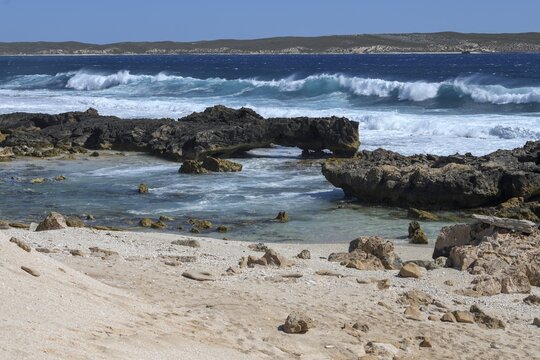 Coastal landscape on Dirk Hartog Island, Dirk Hartog Island National Park, named after the Dutch navigator of the same name, Shire of Shark Bay, State of Western Australia, Australia