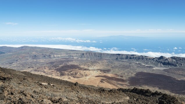 Volcanic landscape, view from Pico del Teide, 3718m, on the Llano de Uruanca plateau, Parque Nacional de las Ca&ntilde;adas del Teide, Teide National Park, UNESCO World Heritage Site, Tenerife, Canary Islands, Spain
