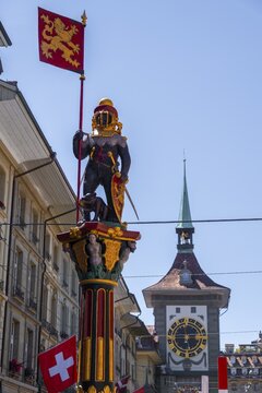 Statue of the Z&auml;hringerbrunnen, Bernese Bear, Old Town, Inner City, Bern, Canton Bern, Switzerland