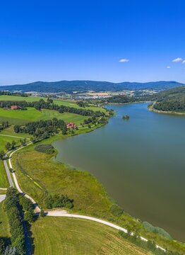 Herrliche Landschaft im Naturpark Oberer Bayerischer Wald rund um den Drachensee bei Furth im Wald