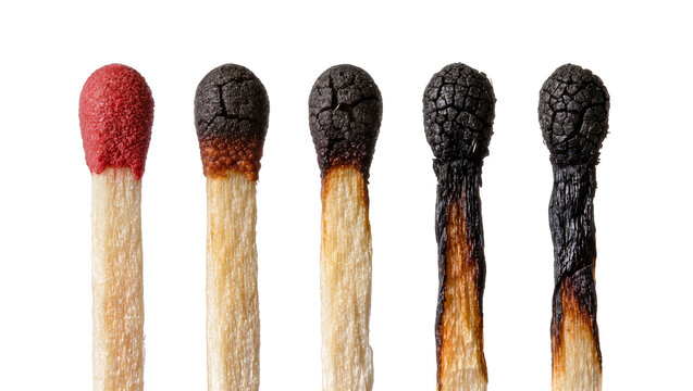 Five matches showing progression from unused red tip to fully burnt black head, isolated on transparent background