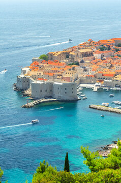 Spectacular picturesque gorgeous view on the old town of Dubrovnik, Croatia