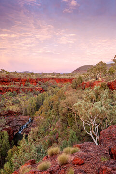Sunrise over Dales Gorge Karijini National Park