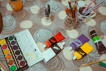 Acrylic and water colors for children © krsmanovic