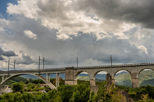 Isernia. Santo Spirito railway bridge 0926