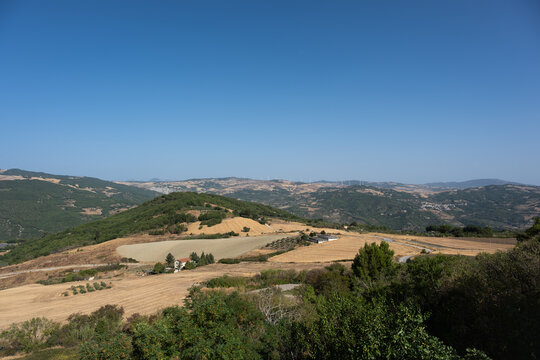 Spectacular panorama of Molise. View from the Petrella Tifernina lookout point.