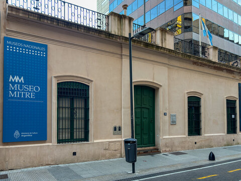 Colonial facade of the Mitre Museum in the historical center