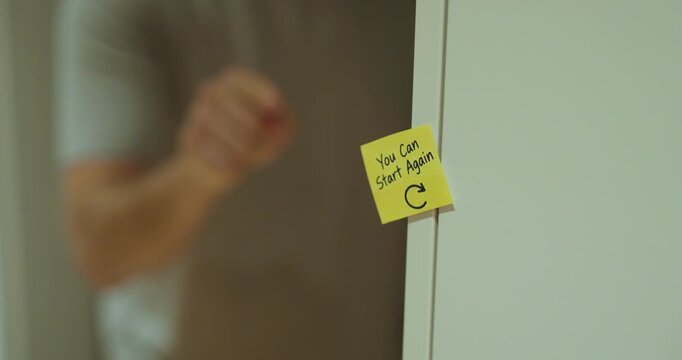 You Can Start Again message on a sticky note, representing a fresh start, hope and new beginnings.