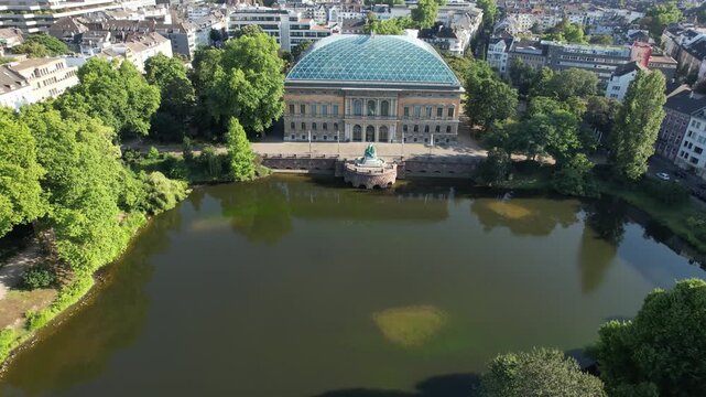 K21, Staendehaus and Kaiserteich in D&uuml;sseldorf, Parliament of the State of North Rhine-Westphalia until 1998, D&uuml;sseldorf, North Rhine-Westphalia, Germany