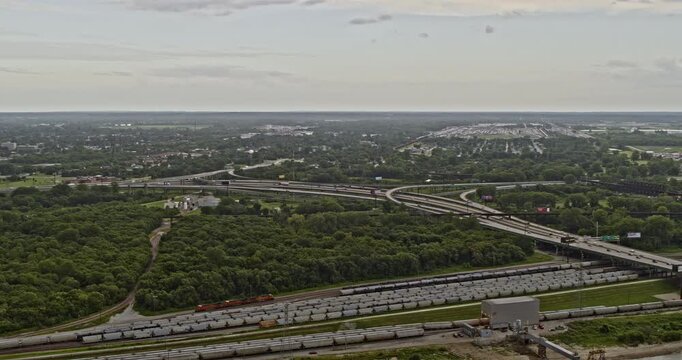 St Louis Missouri Aerial v10 circular pan shot revealing a sustainable green waterfront city with two bridges crossing over Mississippi river to east illinois - Inspire 2, X7 camera - August 2020