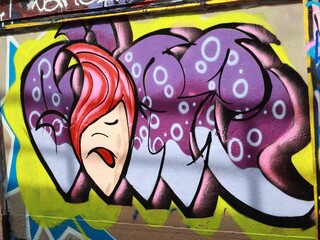 graffiti on the wall © Thomas Pfauth